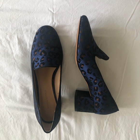 Banana Republic Embroidered Heeled Loafer - Picture 2 of 9